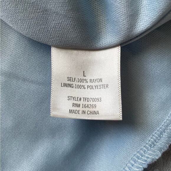 NWT Francesca’s Light Blue Swiss Dot Mini Faux Wrap Skirt Size Large - Picture 3 of 7